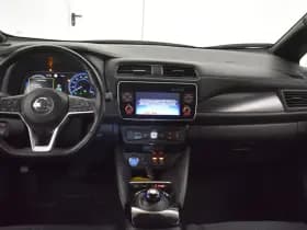 Nissan Leaf Acenta 40 kWh € 7250,- Netto exportprijs excl BTW thumbnail 6