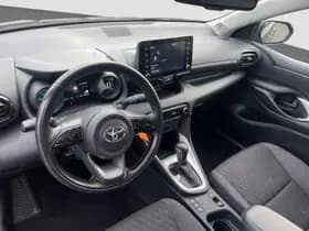 Toyota Yaris thumbnail 2