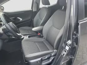 Toyota Yaris thumbnail 12