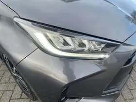 Toyota Yaris thumbnail 19