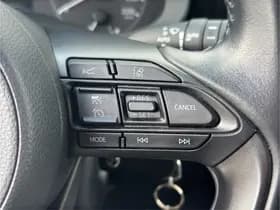 Toyota Yaris 1.5 Hybrid Active thumbnail 17