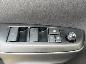 Toyota Yaris 1.5 Hybrid Active thumbnail 20