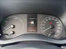 Toyota Yaris 1.5 Hybrid Active thumbnail 5