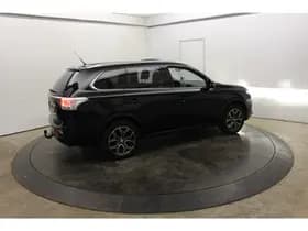 Mitsubishi Outlander 2.0 PHEV Instyle X-Line Dealer onderhouden Trekhaak Pano Vol Leder Camera thumbnail 16