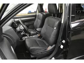 Mitsubishi Outlander 2.0 PHEV Instyle X-Line Dealer onderhouden Trekhaak Pano Vol Leder Camera thumbnail 42