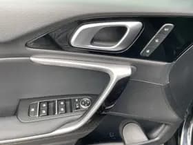 Kia Ceed Sportswagon 1.6 GDI PHEV ExecutiveLine | Virtual | Leder | Stoelverk | Camera thumbnail 11