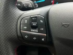 Ford FOCUS Wagon 1.0 EcoBoost Hybrid ST Line | Head-Up | Winter Pack | Driver Assist pack thumbnail 13