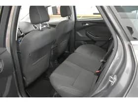 Ford Focus thumbnail 30