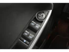 Ford Focus thumbnail 32