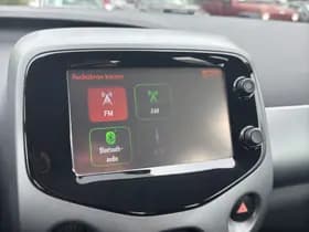 Toyota Aygo thumbnail 12