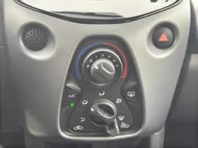 Toyota Aygo thumbnail 14