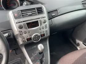 Toyota Verso thumbnail 17