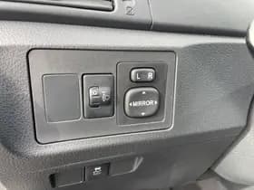 Toyota Verso thumbnail 21