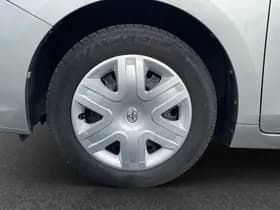 Toyota Verso thumbnail 24