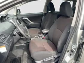 Toyota Verso thumbnail 10