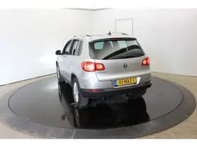 Volkswagen Tiguan thumbnail 12