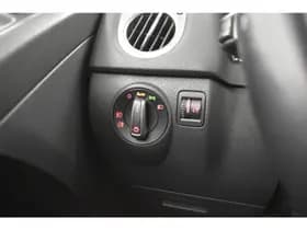 Volkswagen Tiguan thumbnail 38