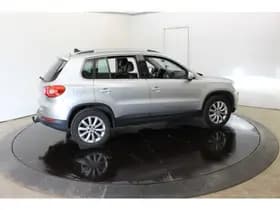 Volkswagen Tiguan thumbnail 52