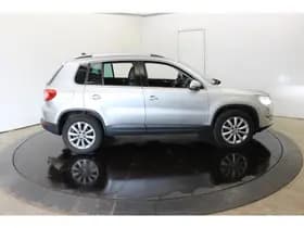 Volkswagen Tiguan thumbnail 10