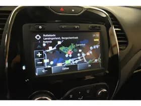 Renault Captur thumbnail 3