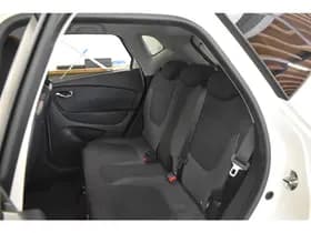 Renault Captur thumbnail 28