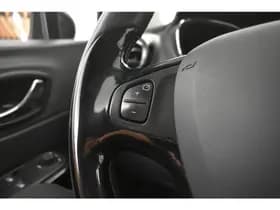 Renault Captur thumbnail 37