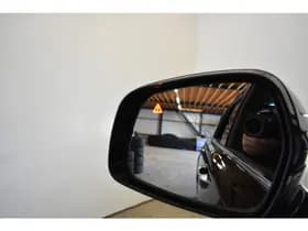 Kia Sorento thumbnail 4