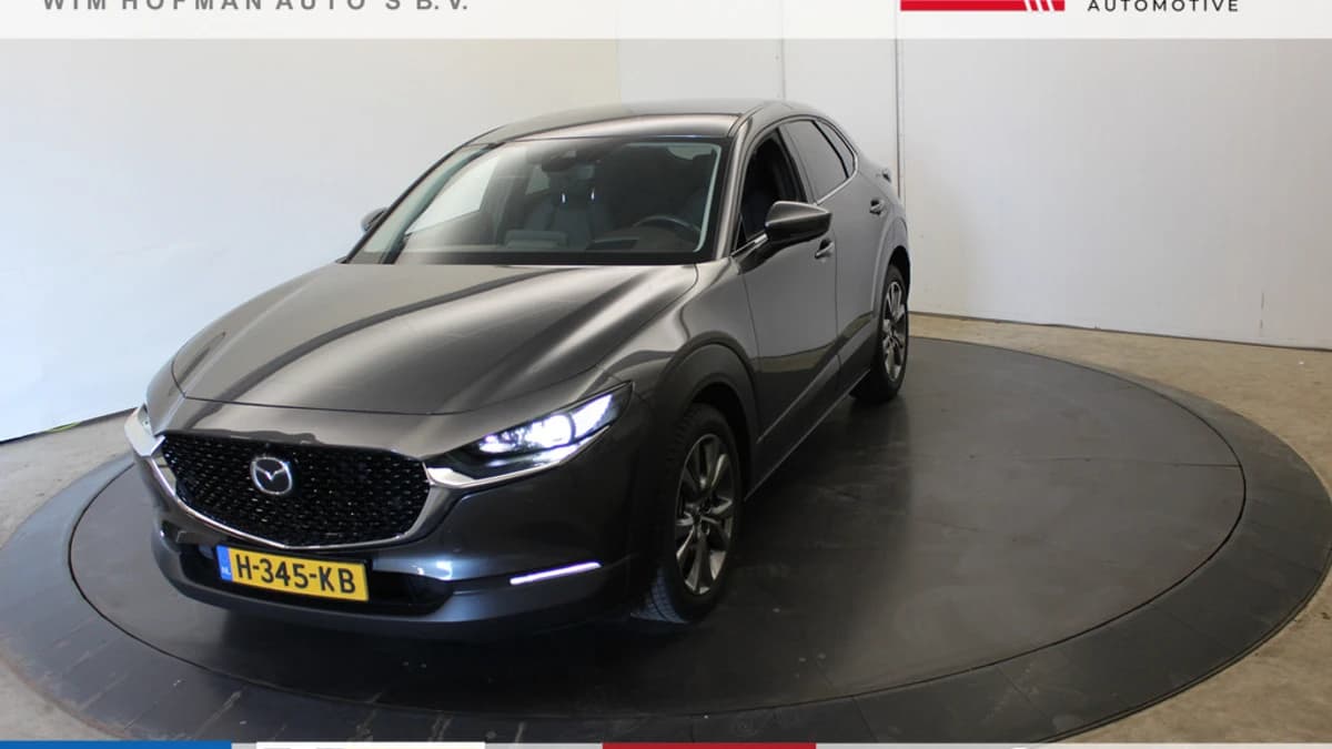 Mazda CX-30 — foto 1