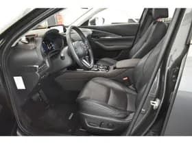 Mazda CX-30 thumbnail 2