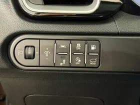 Kia XCeed thumbnail 13