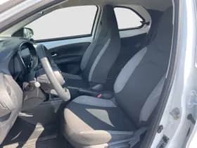 Toyota Aygo X thumbnail 4