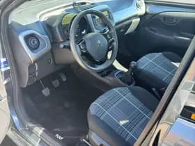 Peugeot 108 thumbnail 2