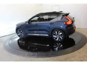 Volvo XC40 thumbnail 13