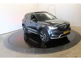 Volvo XC40 thumbnail 16