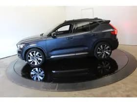Volvo XC40 thumbnail 17