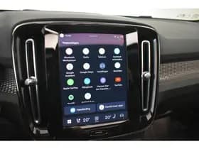 Volvo XC40 thumbnail 30
