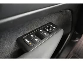 Volvo XC40 thumbnail 33