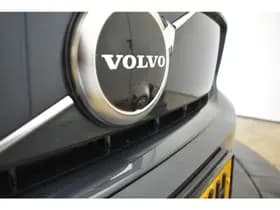 Volvo XC40 thumbnail 8