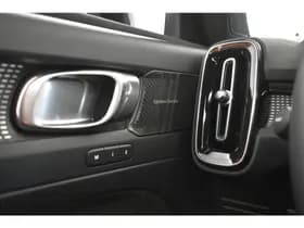 Volvo XC40 thumbnail 9