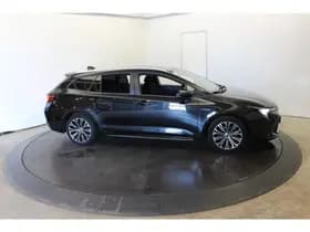 Toyota Corolla thumbnail 16