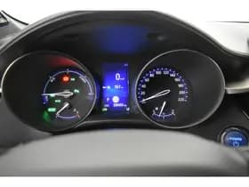 Toyota C-HR thumbnail 22