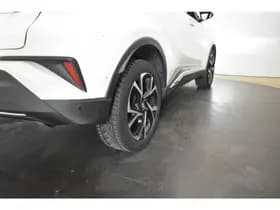 Toyota C-HR thumbnail 25
