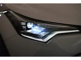 Toyota C-HR thumbnail 29