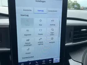 Ford Explorer thumbnail 18
