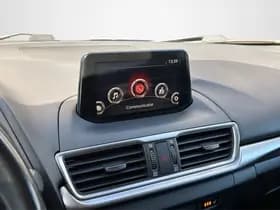 Mazda 3 thumbnail 9