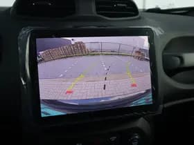 Jeep Renegade thumbnail 19