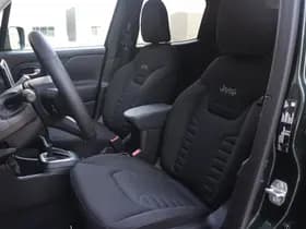 Jeep Renegade thumbnail 3