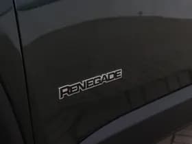 Jeep Renegade thumbnail 24