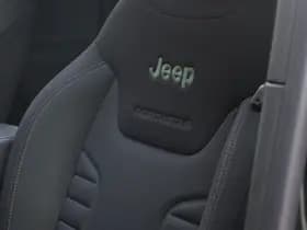 Jeep Renegade thumbnail 9