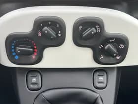 Fiat Panda 1.0 Hybrid Pandina | Cruise Control | Carplay | Airco thumbnail 22
